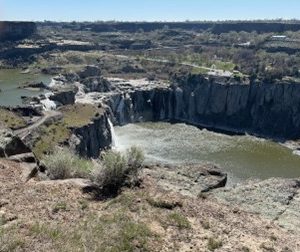 Northern overlook view of the Shoshone Falls